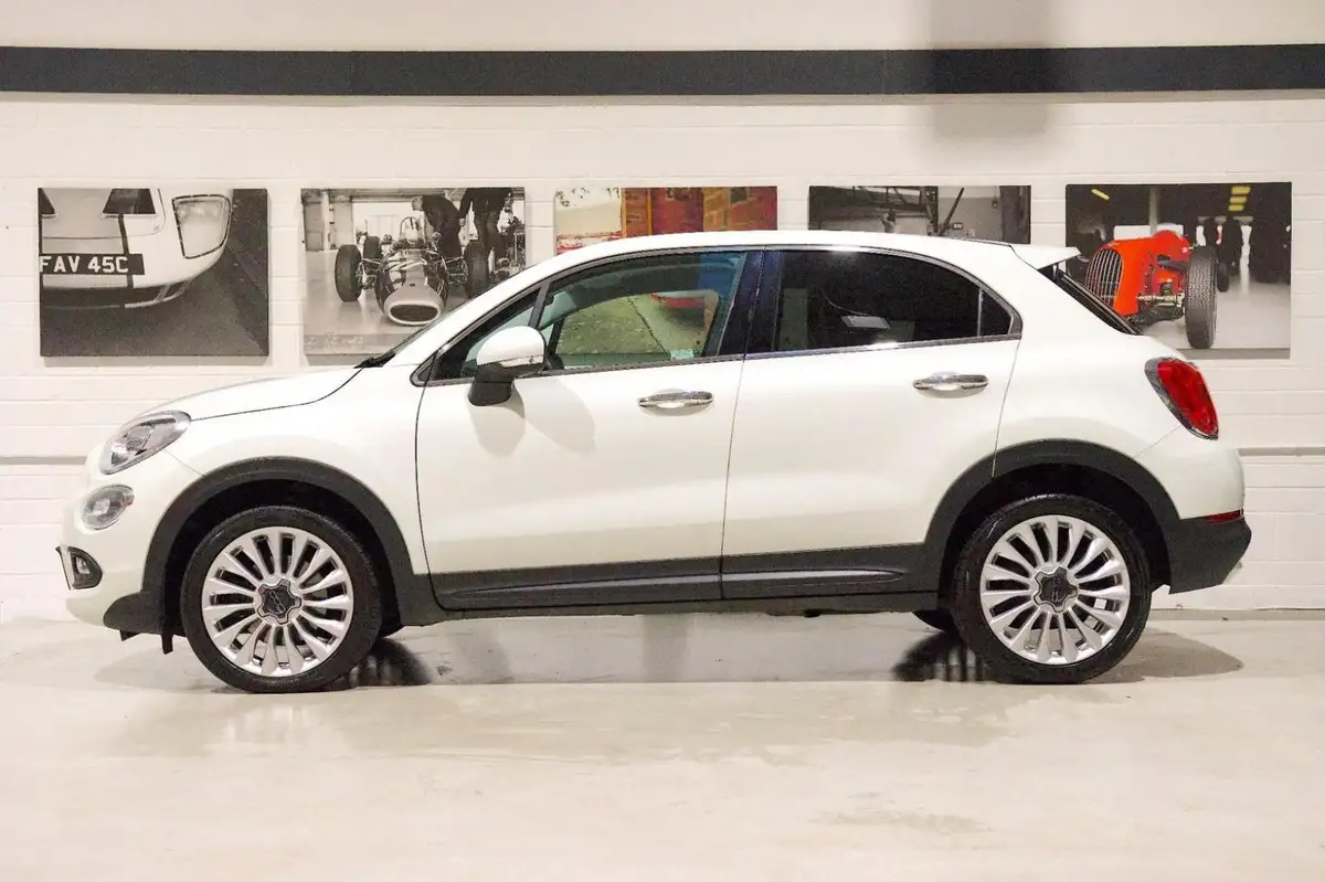 2017-fiat-500x-13multijet-lounge-big-5