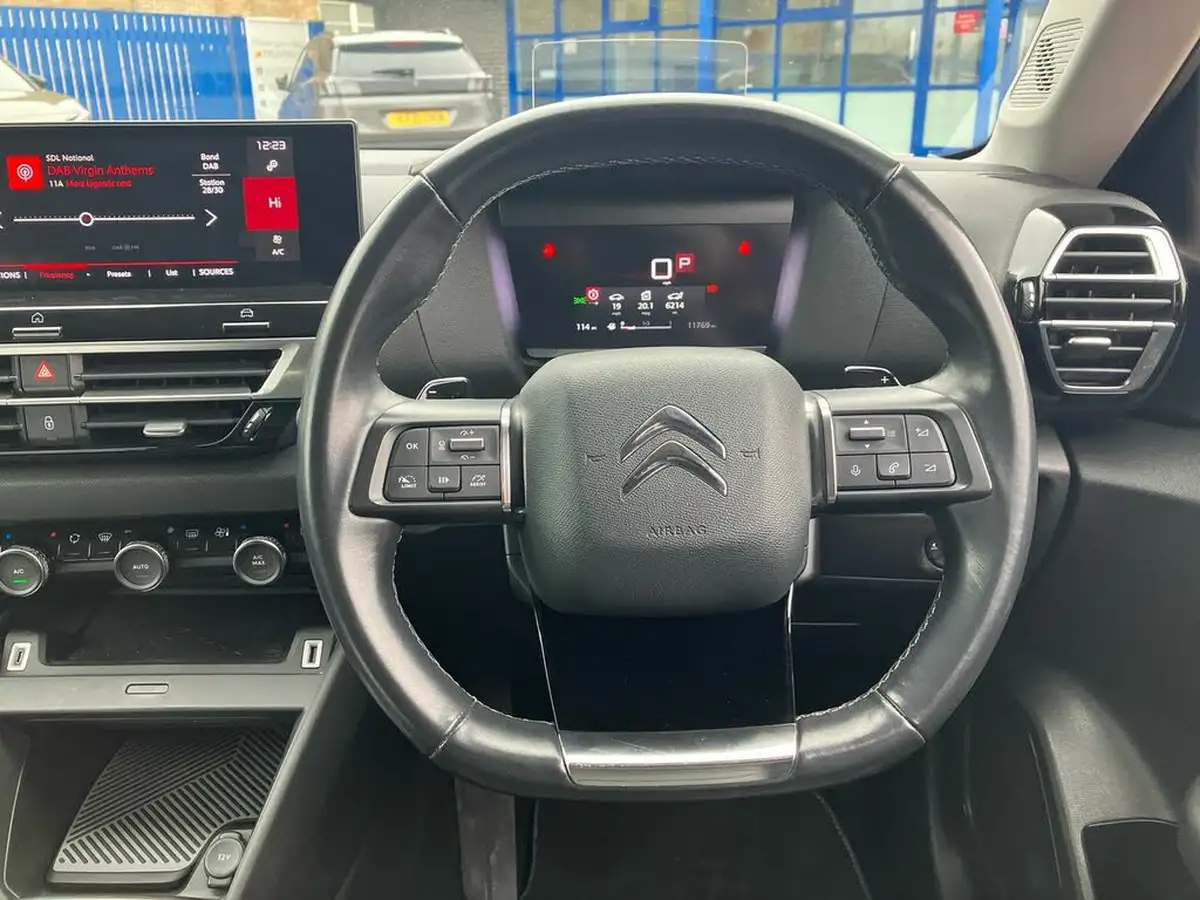2021-citroen-c4-12-puretech-shine-plus-130ps-big-16