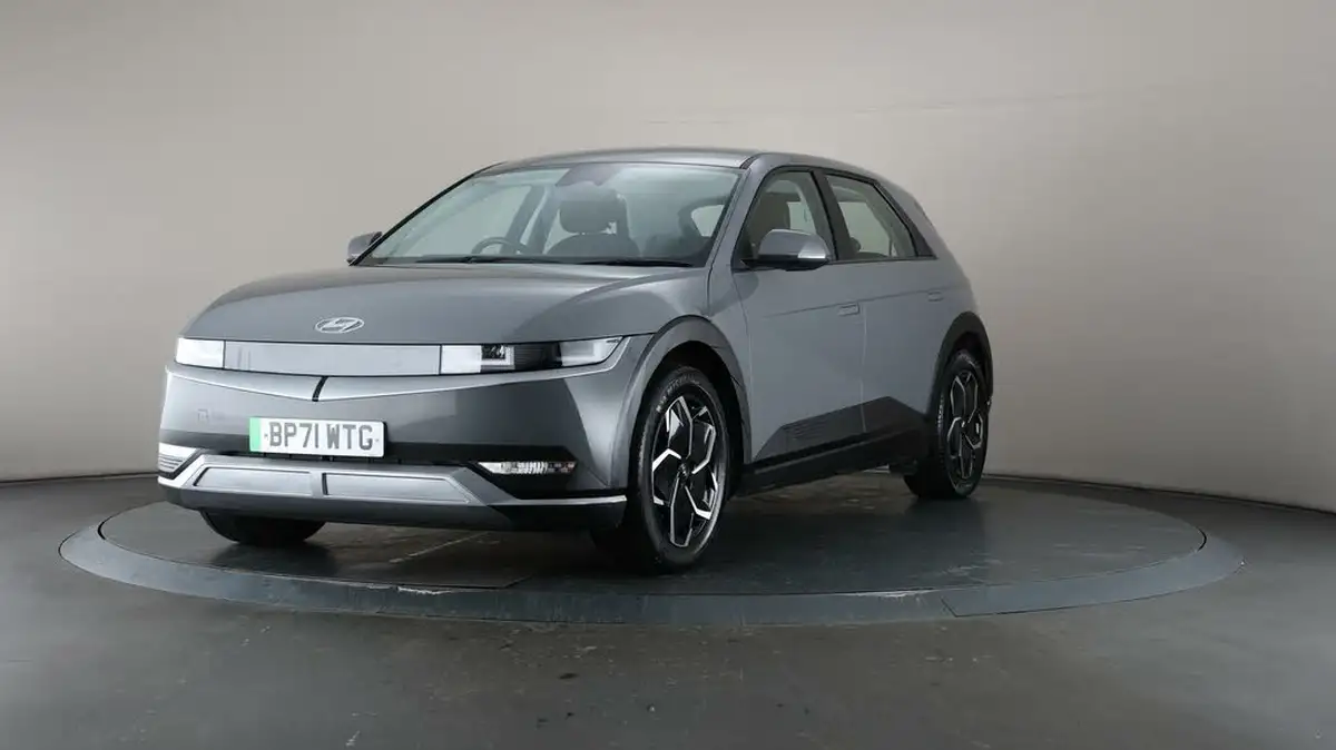 2022-hyundai-ioniq-5-e-se-connect-big-42
