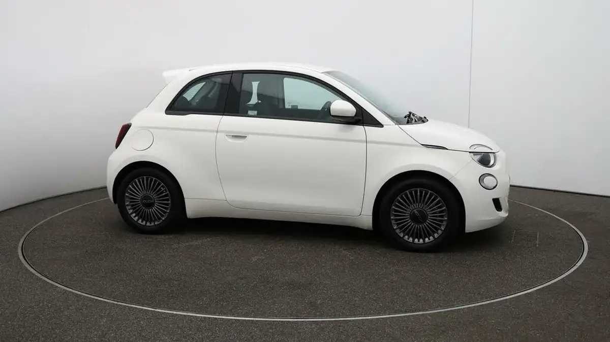 2022-fiat-500-e-icon-117bhp-big-40