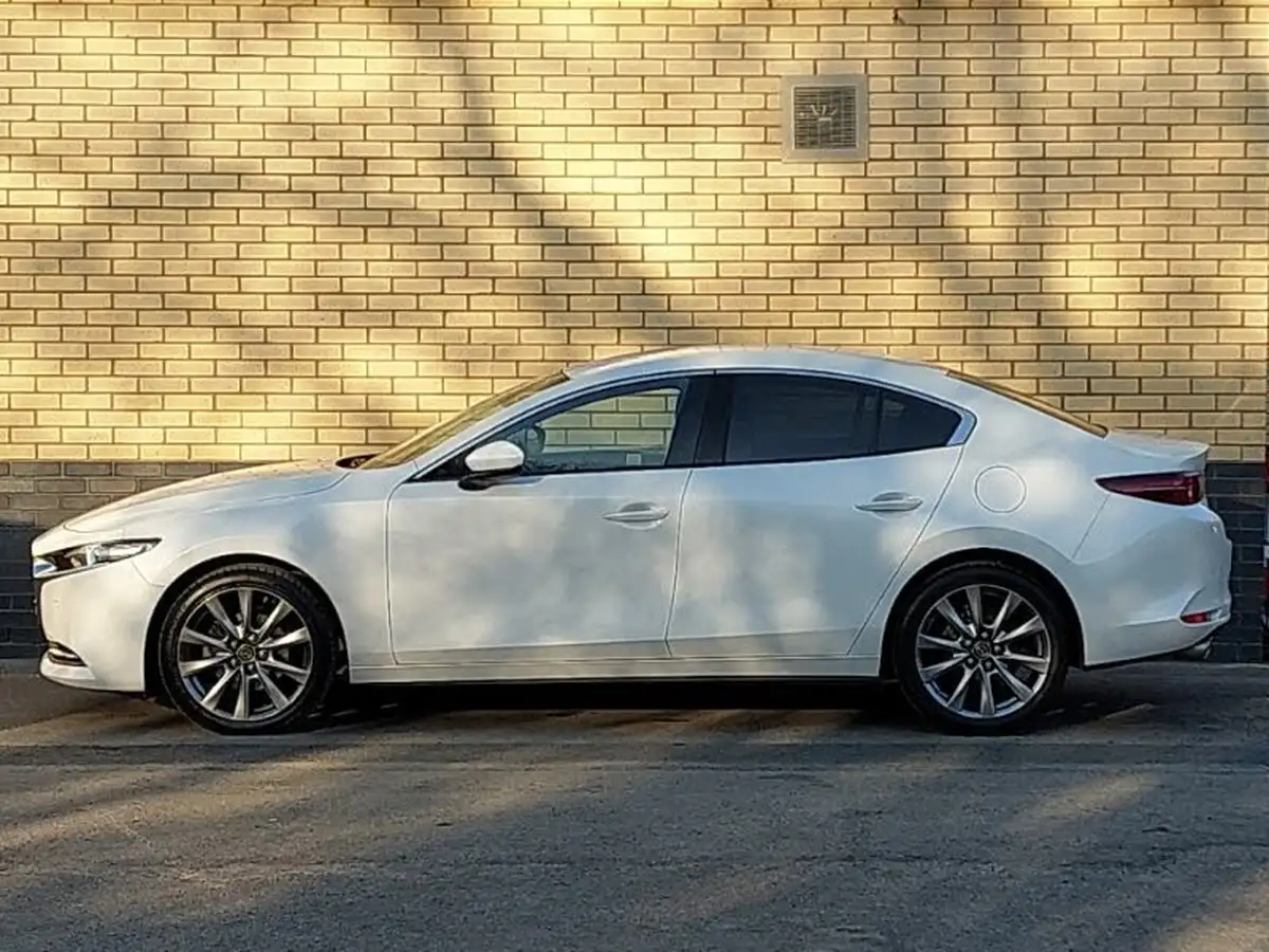2020-mazda-mazda3-20-gt-sport-180ps-saloon-4d-auto-big-3