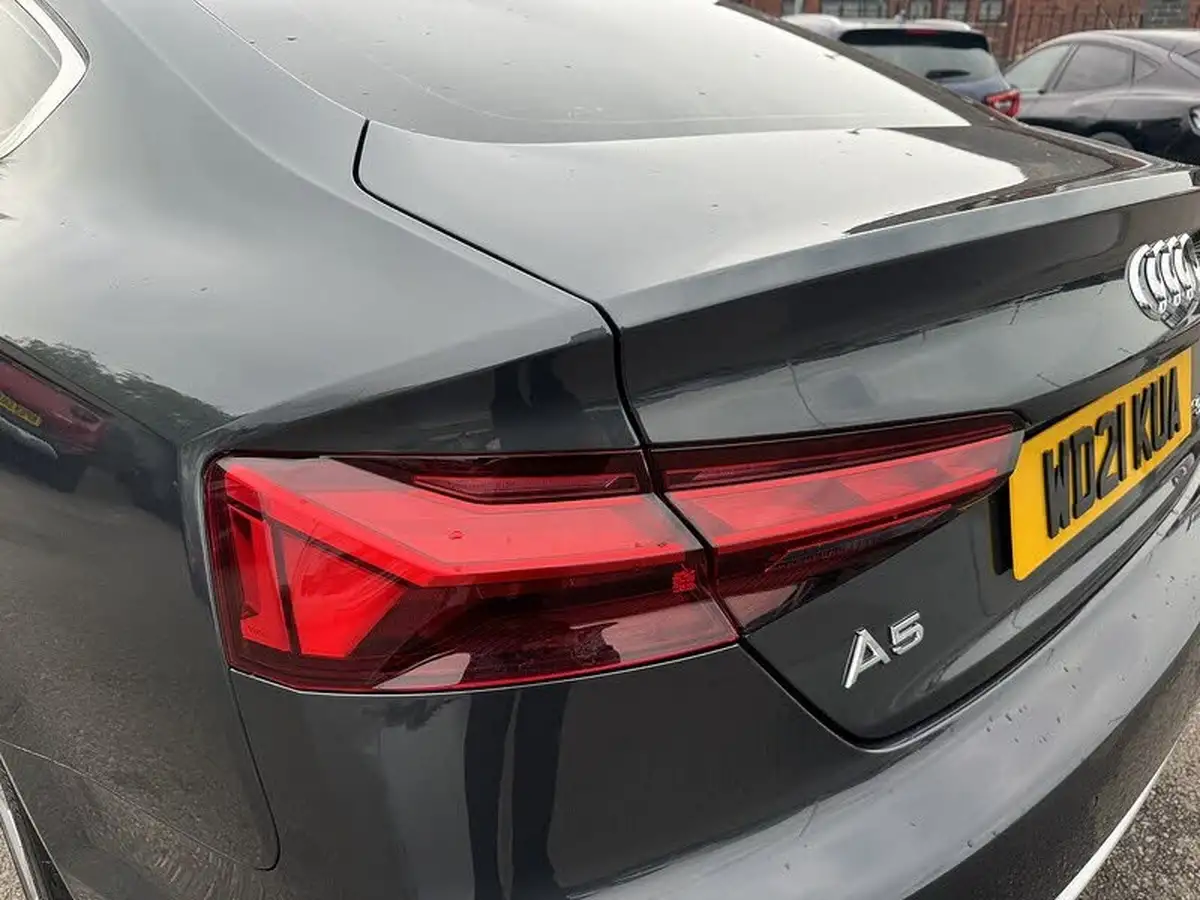2021-audi-a5-20-35-tdi-sportback-5d-big-37