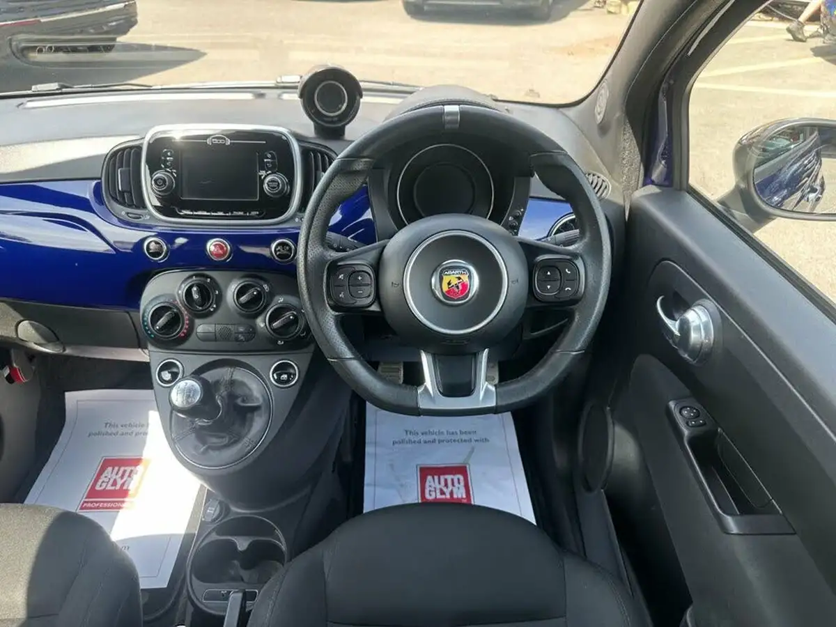 2018-abarth-595-14-tjet-big-1