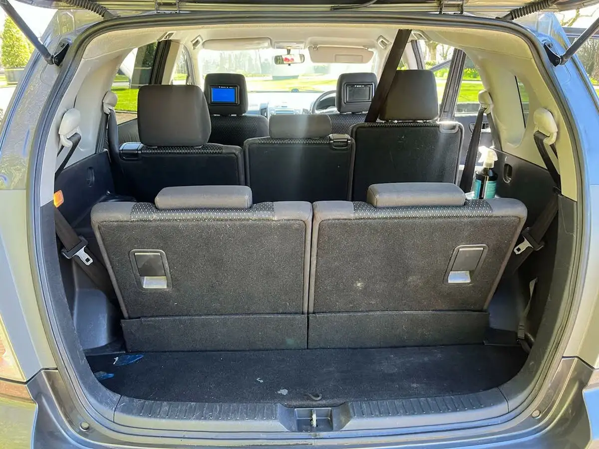 2009-toyota-verso-16-t2-vvt-i-big-16