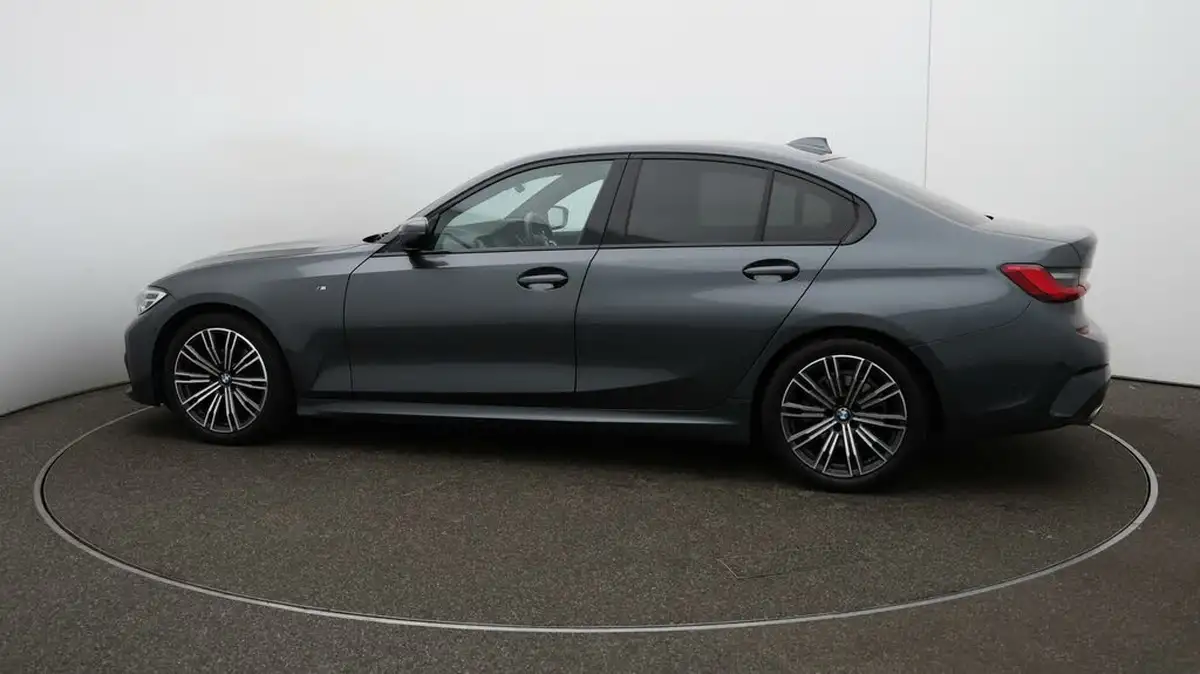 2021-bmw-3-series-20-318i-m-sport-saloon-4d-big-51