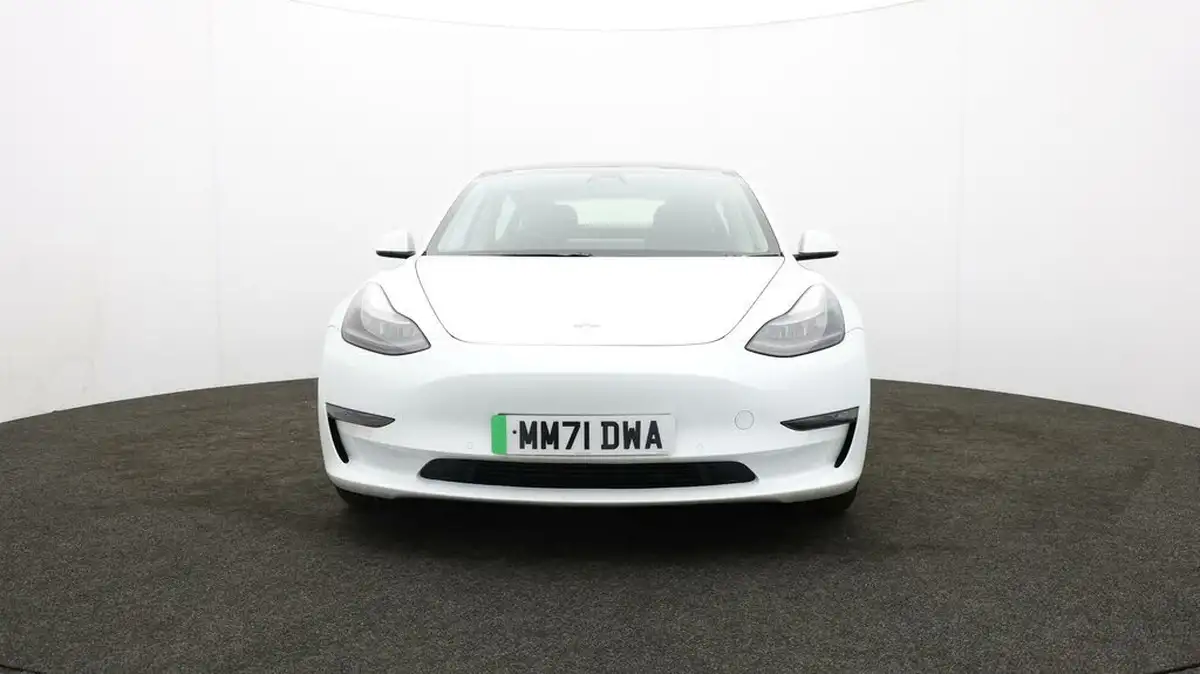 2022-tesla-model-3-e-long-range-big-1