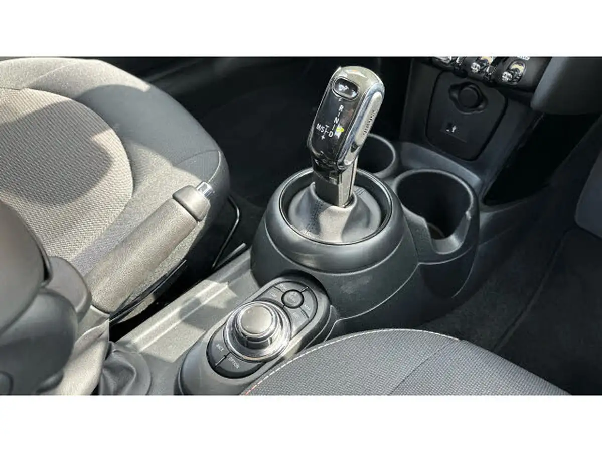 2022-mini-cooper-15-cooper-classic-premium-plus-hatchback-3d-auto-big-9