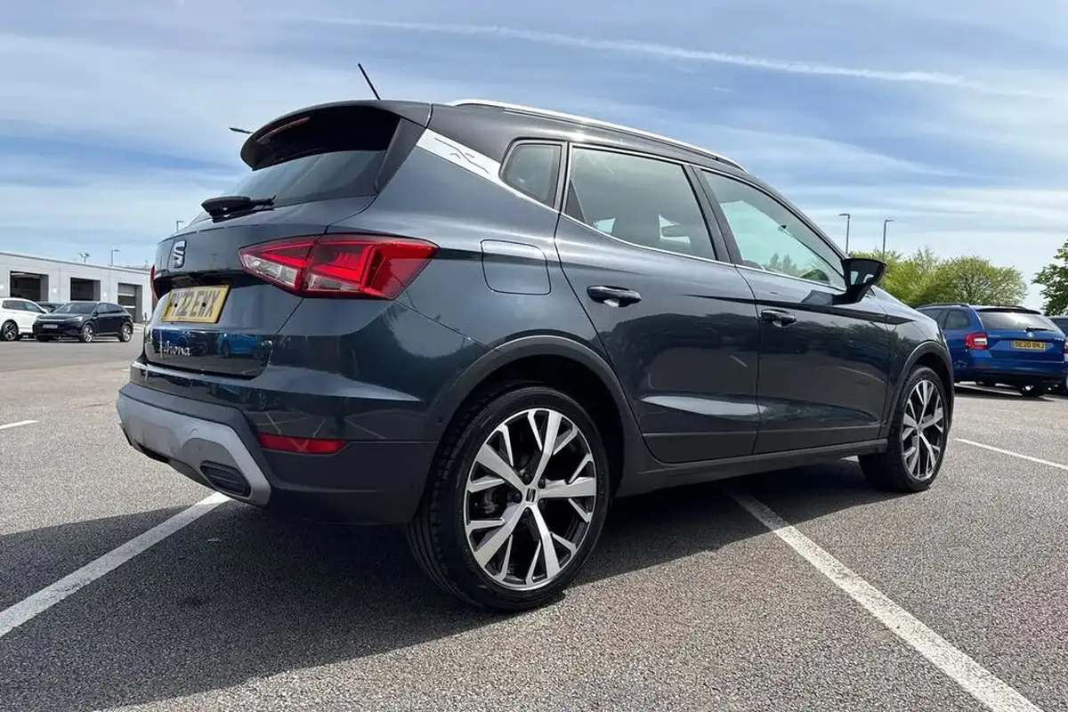 2022-seat-arona-10-tsi-xperience-big-33