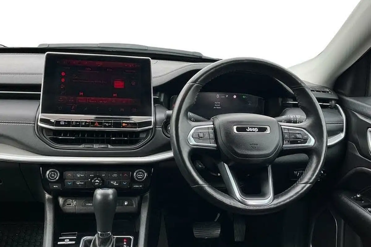 2023-jeep-compass-13-gse-s-big-10