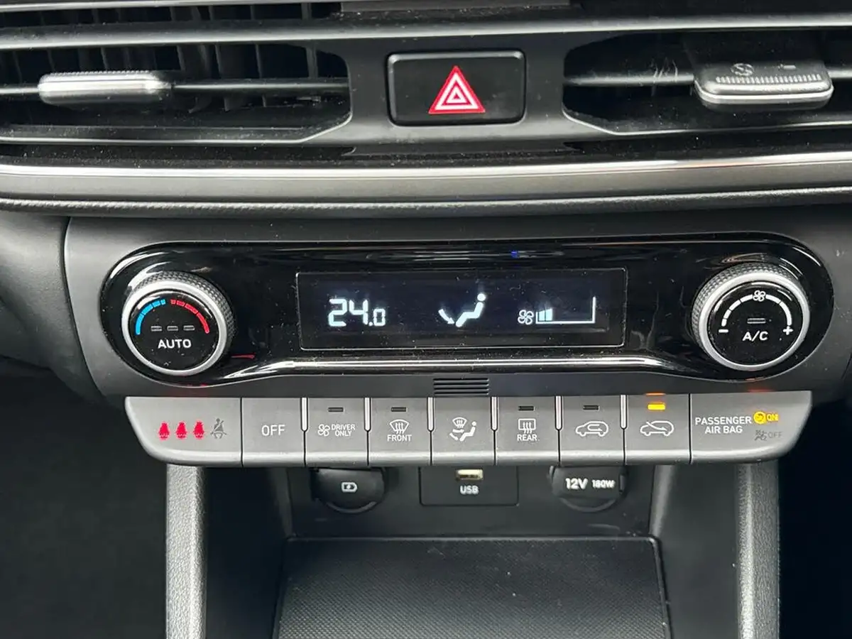 2023-hyundai-kona-16-gdi-se-connect-big-17