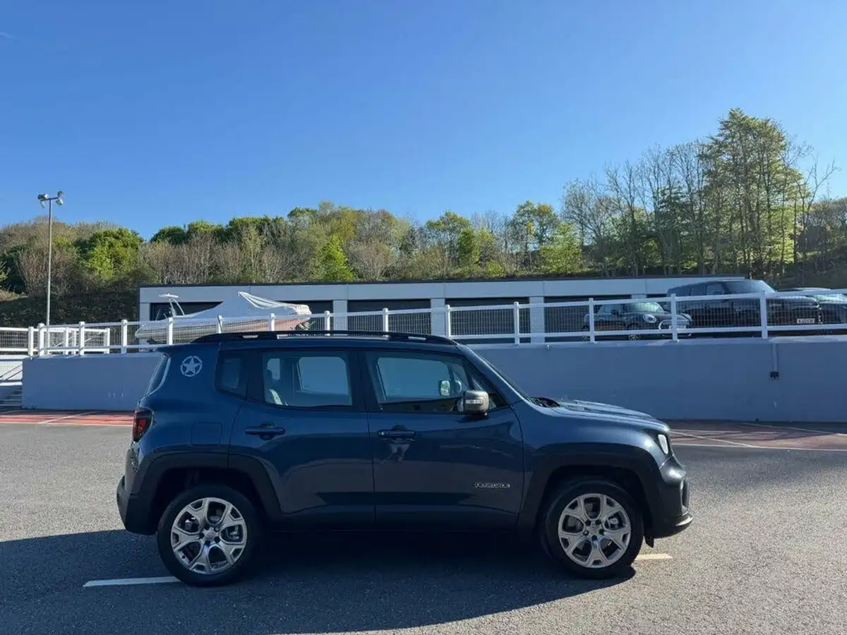 2020-jeep-renegade-13-gse-limited-phev-big-5