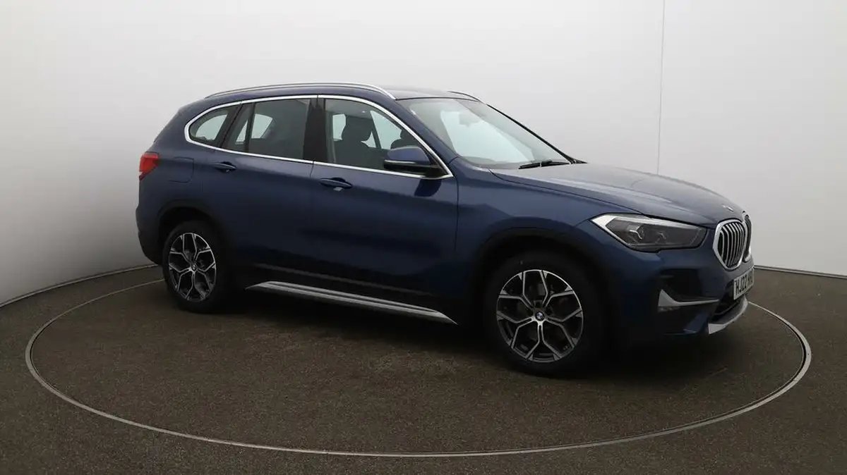 2022-bmw-x1-20-sdrive20i-xline-big-37