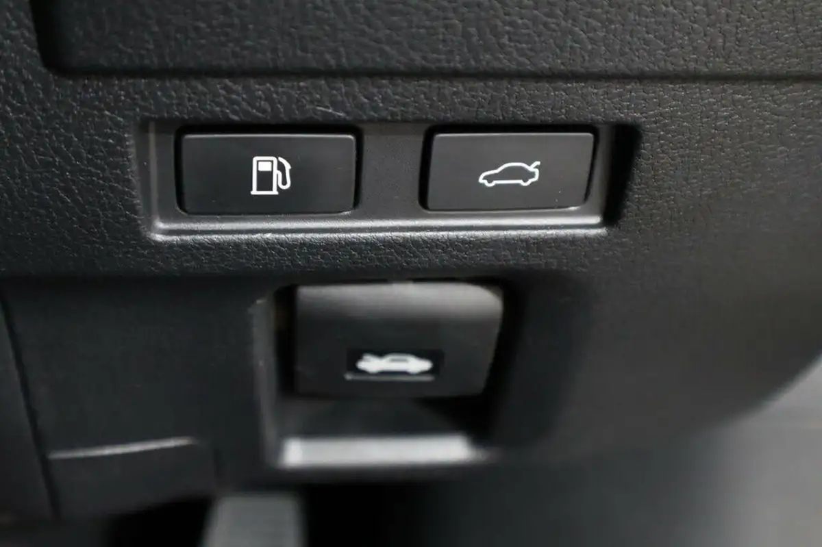 2020-lexus-es-300h-25-es-218bhp-without-navigation-big-24