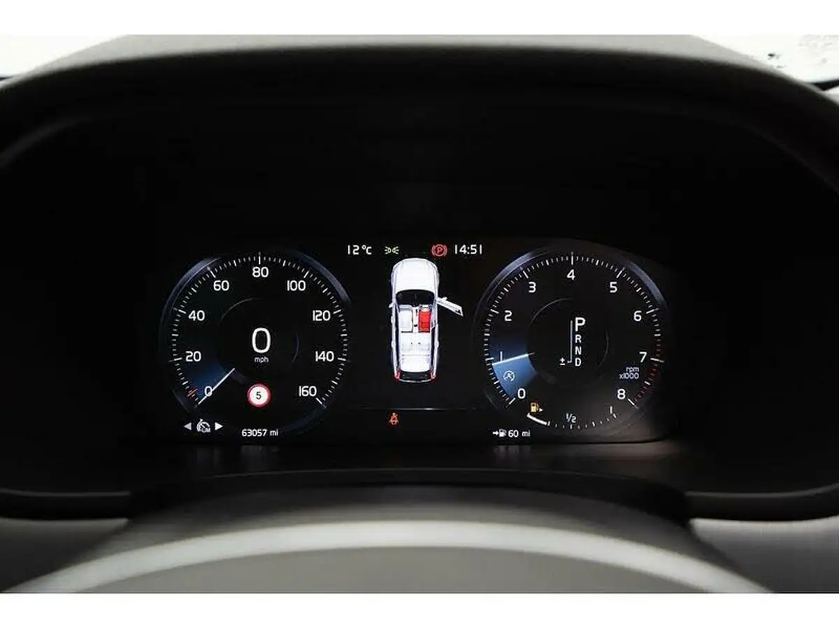 2019-volvo-v90-20-t4-momentum-plus-big-26