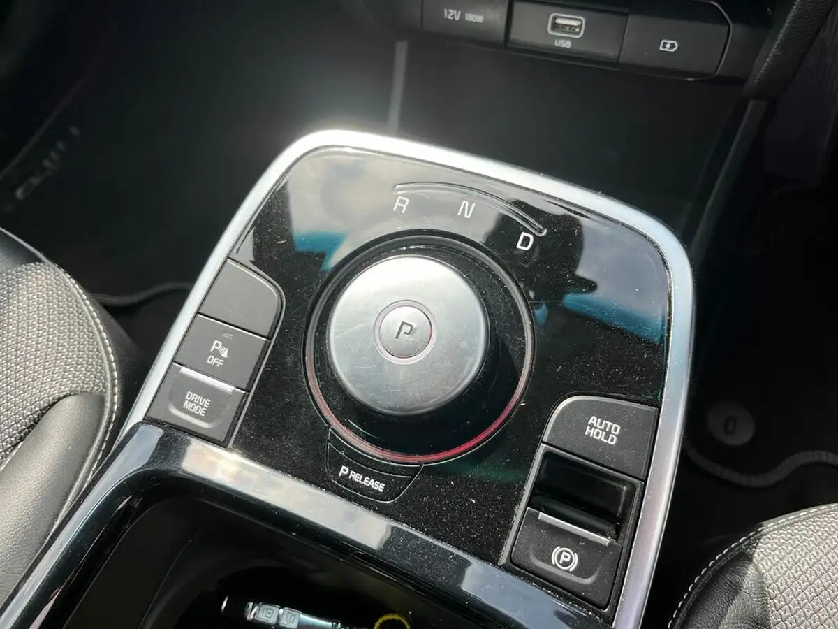 2021-kia-e-niro-ev-2-64-big-21
