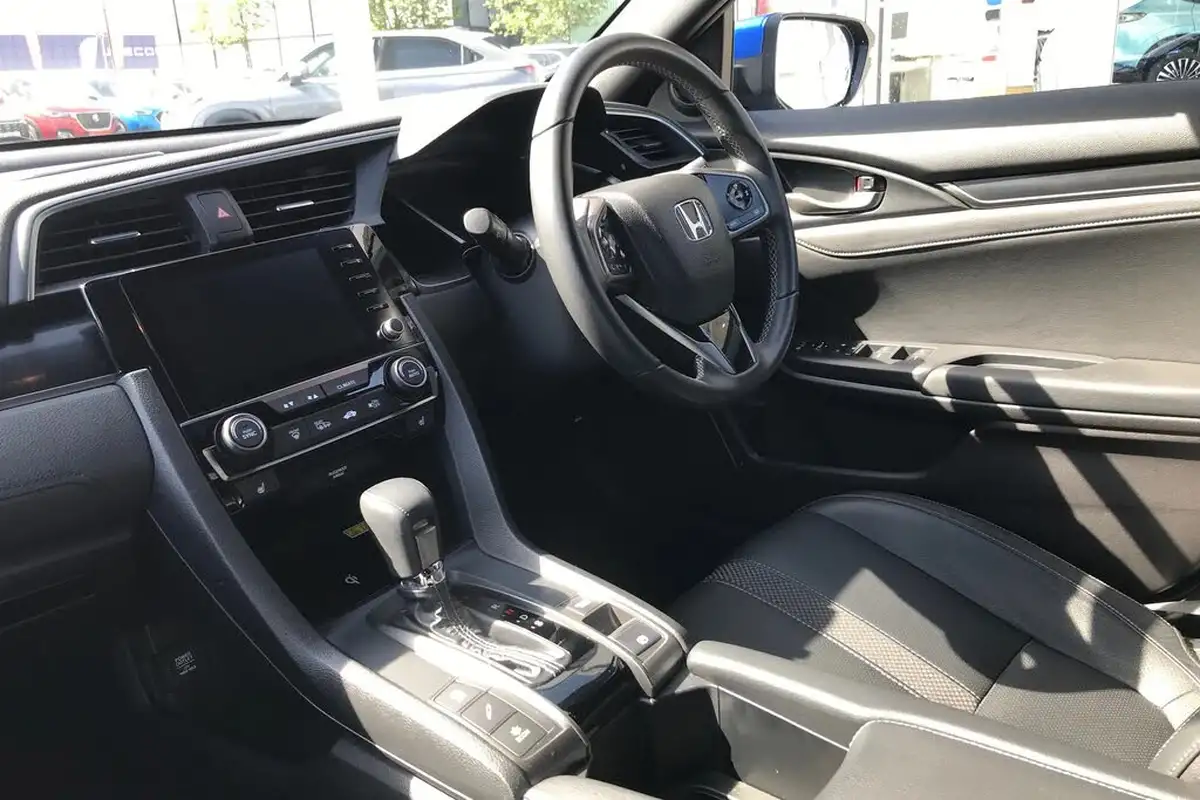 2021-honda-civic-10-vtec-turbo-ex-ss-hatchback-5d-cvt-big-1