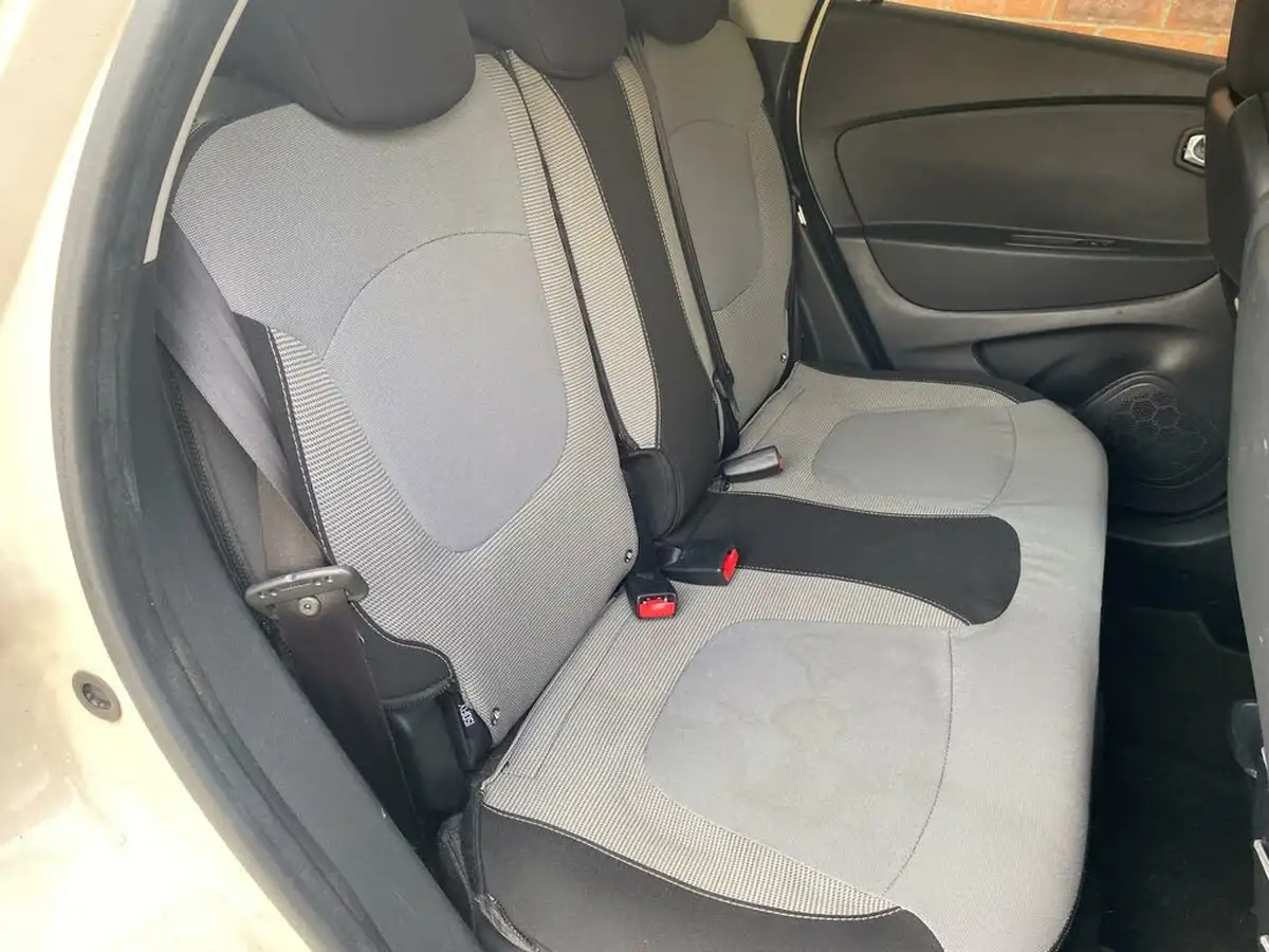 2014-renault-captur-15dci-dynamique-s-90bhp-ss-big-16