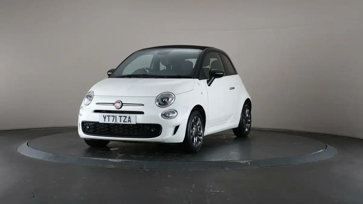 2021-fiat-500c-10-hey-google-big-35