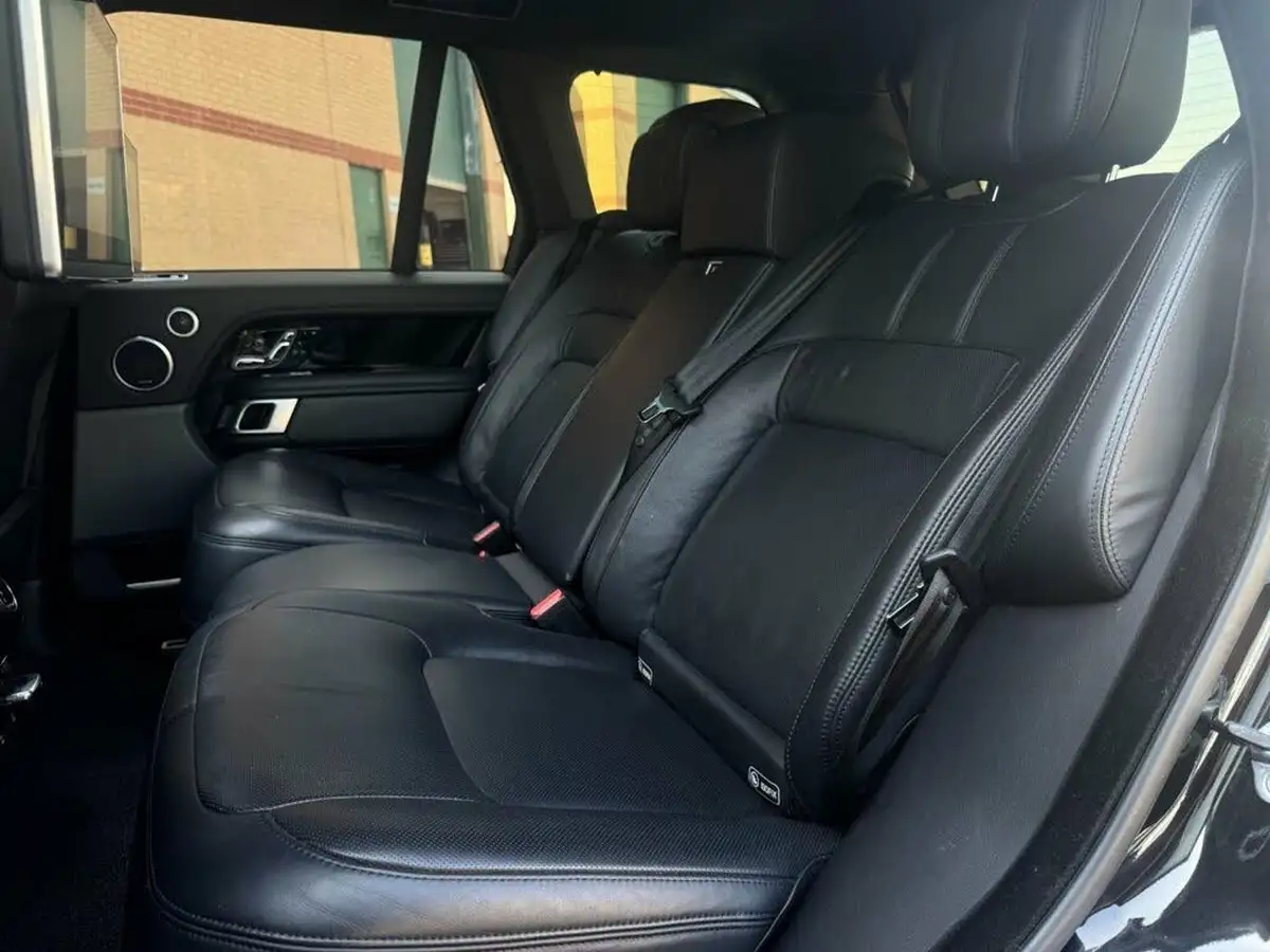 2018-land-rover-range-rover-30tdv6-autobiography-big-24