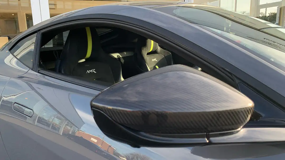 2020-aston-martin-vantage-40-v8-vantage-amr-hero-big-21