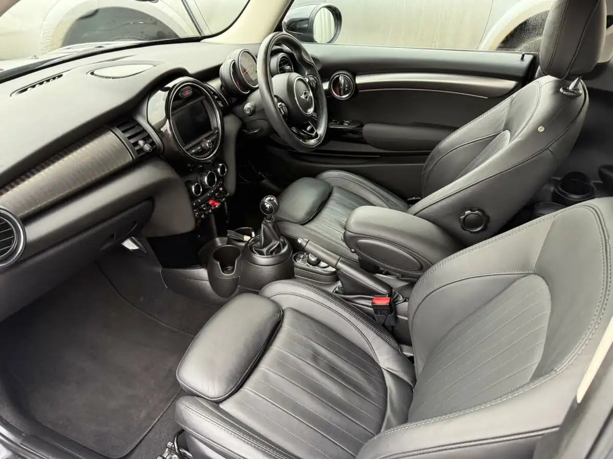2020-mini-cooper-20-cooper-s-exclusive-189bhp-nav-hatchback-3d-big-21