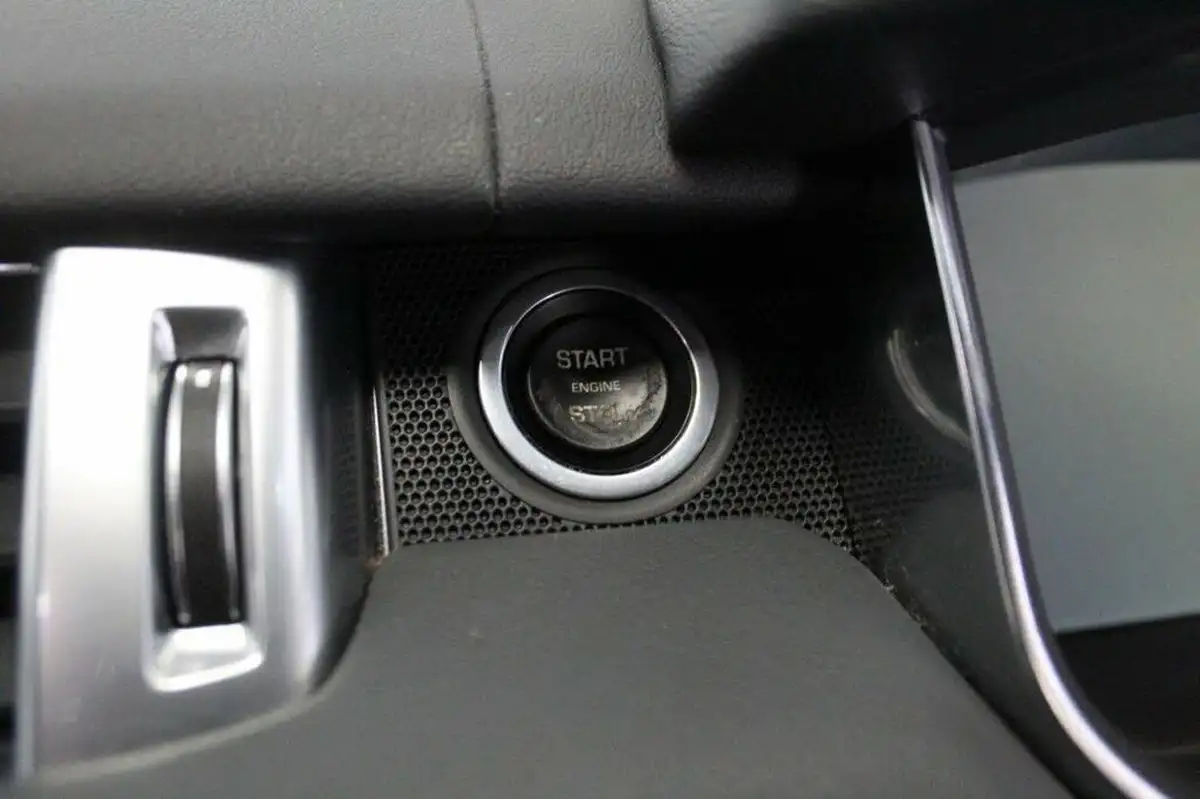 2015-land-rover-range-rover-sport-30-sd-v6-hse-dynamic-292ps-4x4-big-32