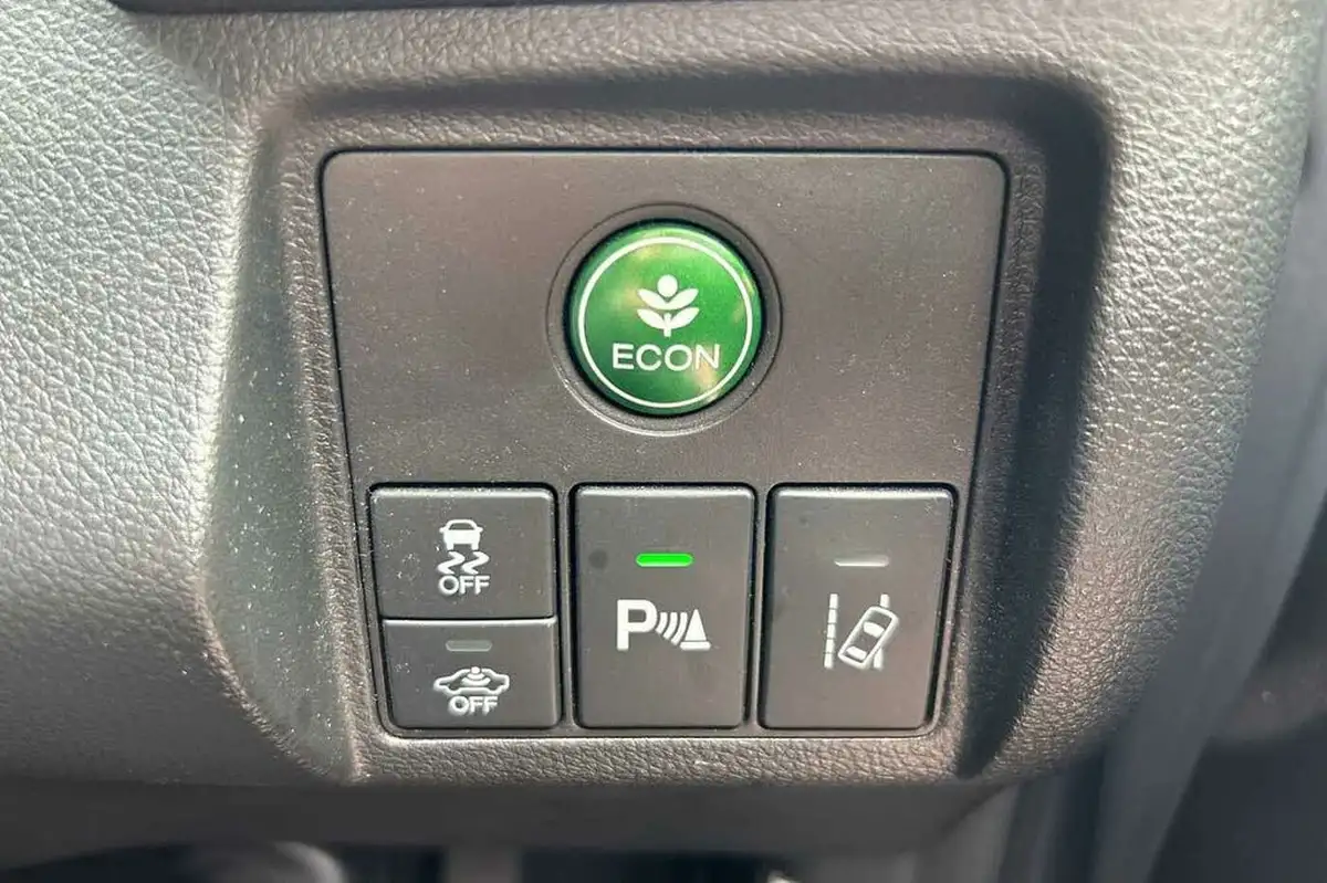 2018-honda-hr-v-15-i-vtec-ex-cvt-big-14