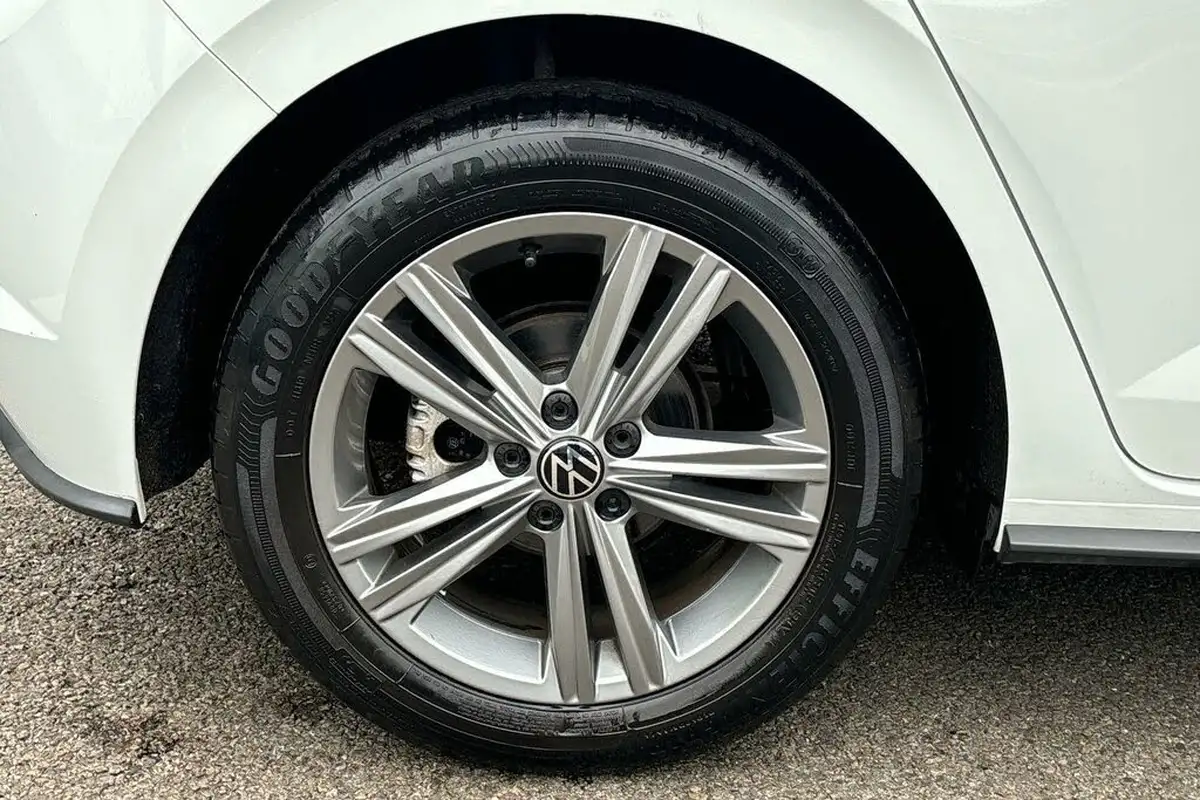 2021-volkswagen-polo-10-tsi-r-line-110ps-big-11