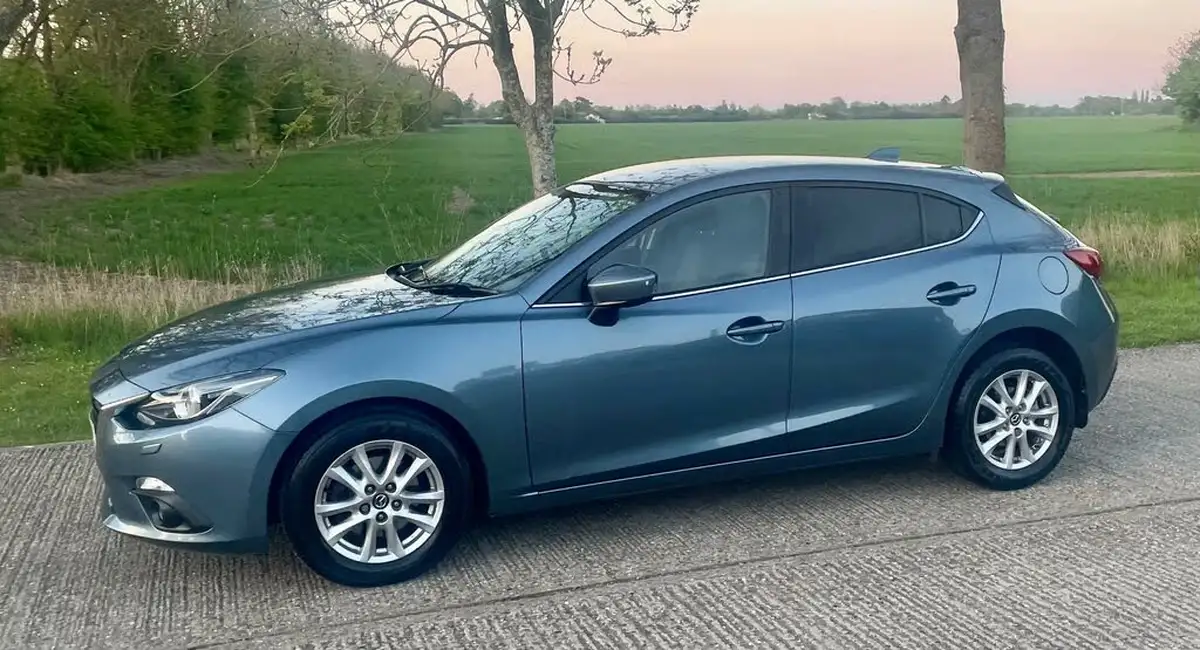 2014-mazda-mazda3-20-se-l-nav-hatchback-5d-big-18