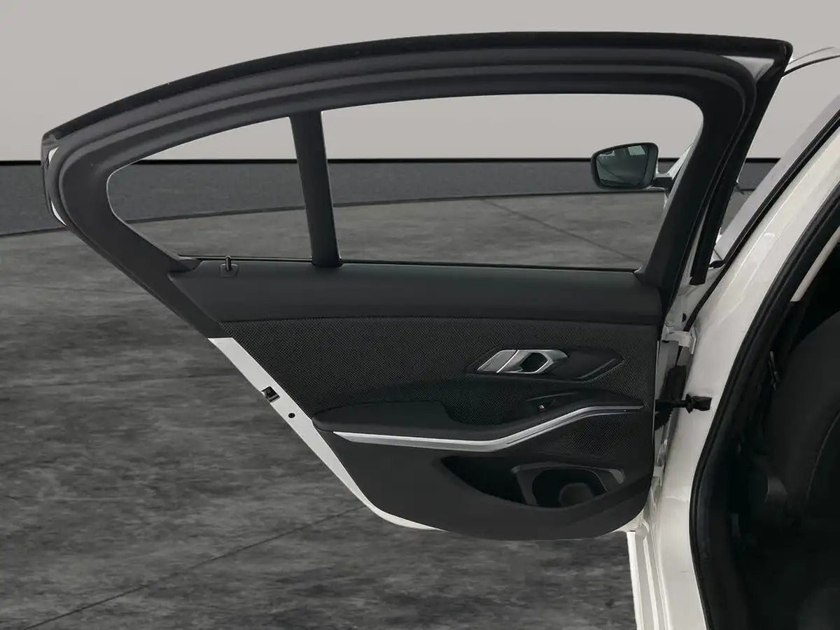 2021-bmw-3-series-20-330e-se-pro-saloon-4d-big-20