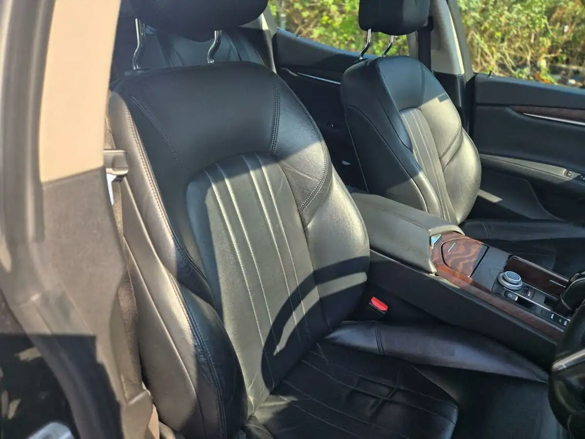 2017-maserati-ghibli-30td-big-26