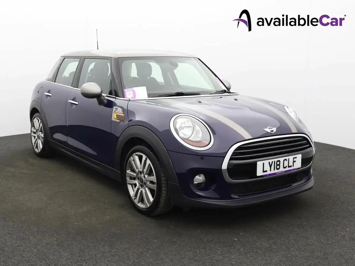 2017-mini-cooper-15-cooper-seven-5d-big-0