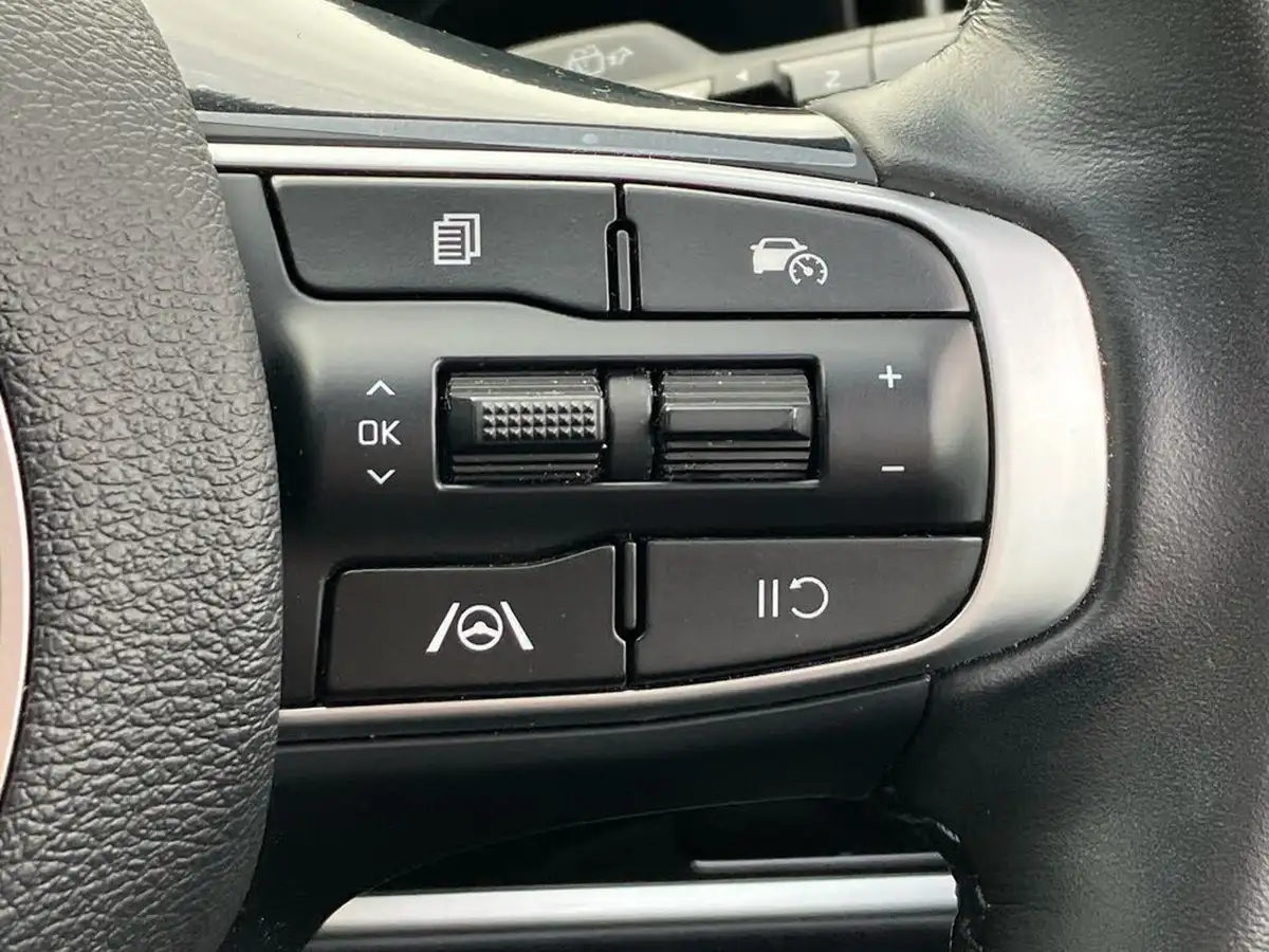 2022-kia-sportage-16-t-gdi-launch-edition-big-34