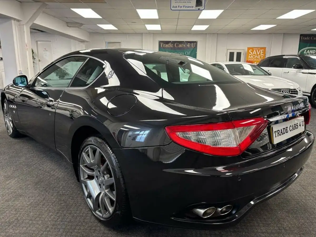2016-maserati-granturismo-42-big-8
