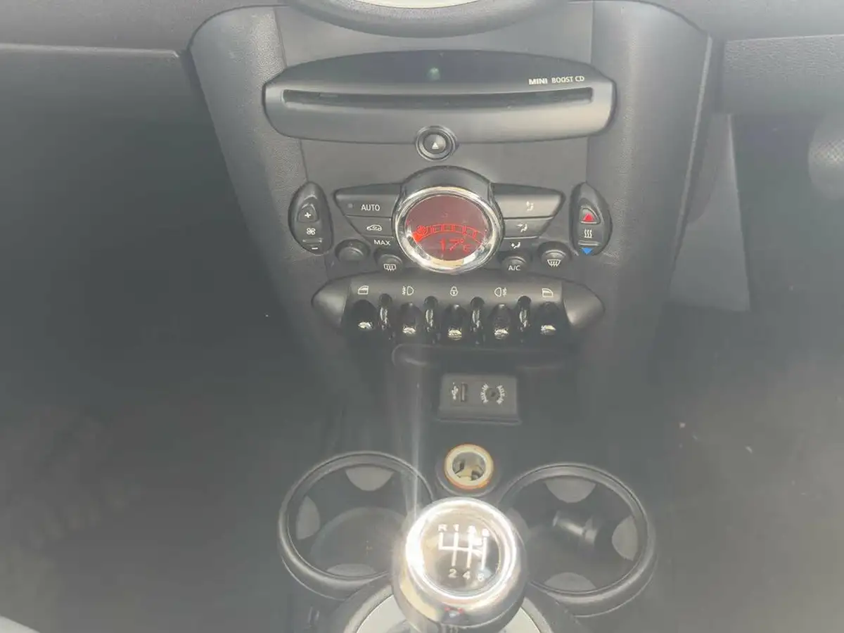 2013-mini-cooper-16-one-98bhp-sport-chili-hatchback-3d-big-20