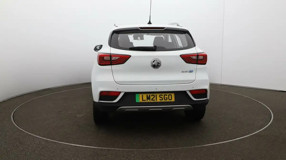 2021-mg-zs-suv-e-exclusive-ev-big-52
