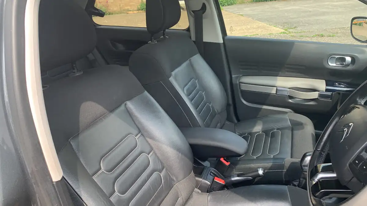 2016-citroen-c4-cactus-12-puretech-flair-edition-110ps-ss-big-41