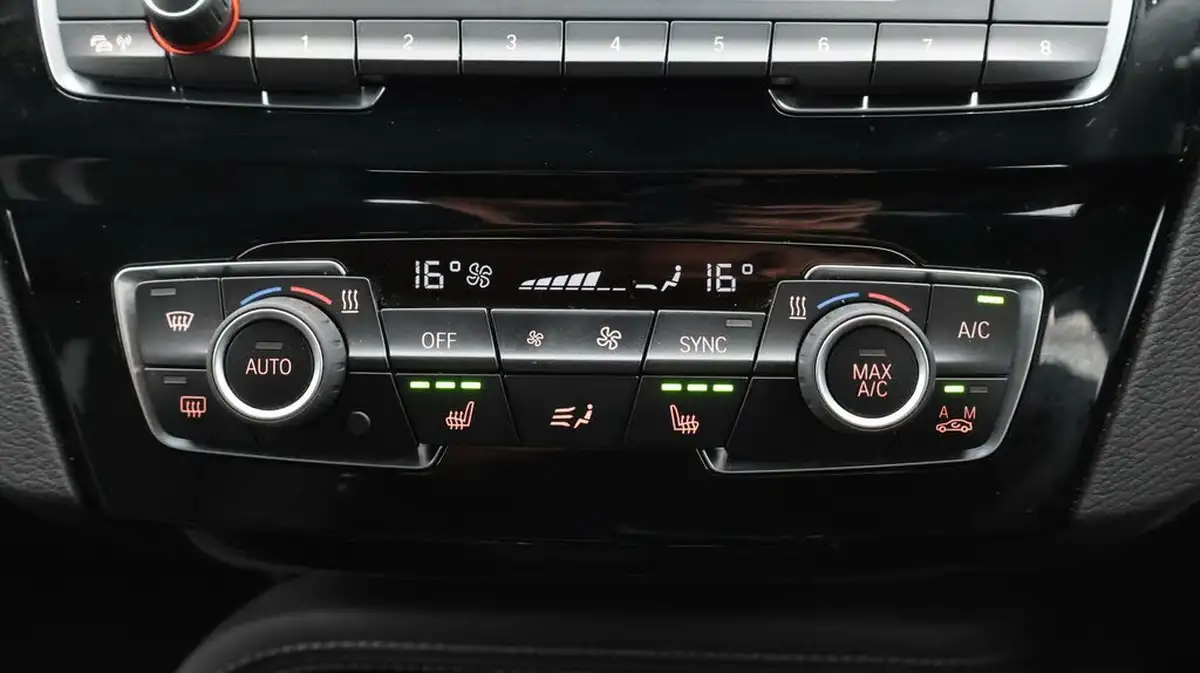 2023-bmw-x2-15-xdrive25e-m-sport-big-12
