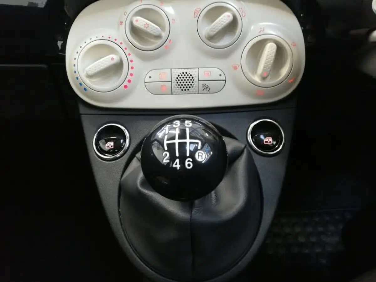 2023-fiat-500-10-big-11