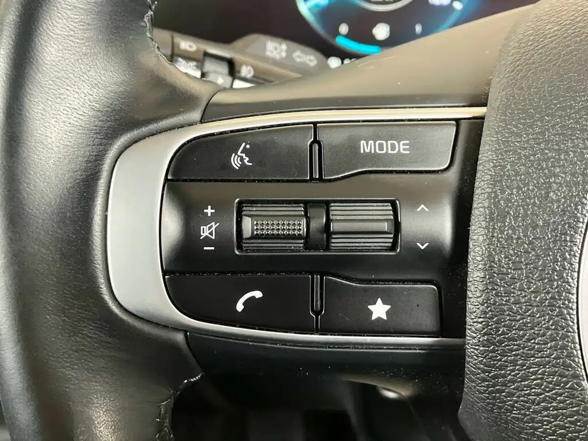 2022-kia-sportage-16-t-gdi-launch-edition-big-15