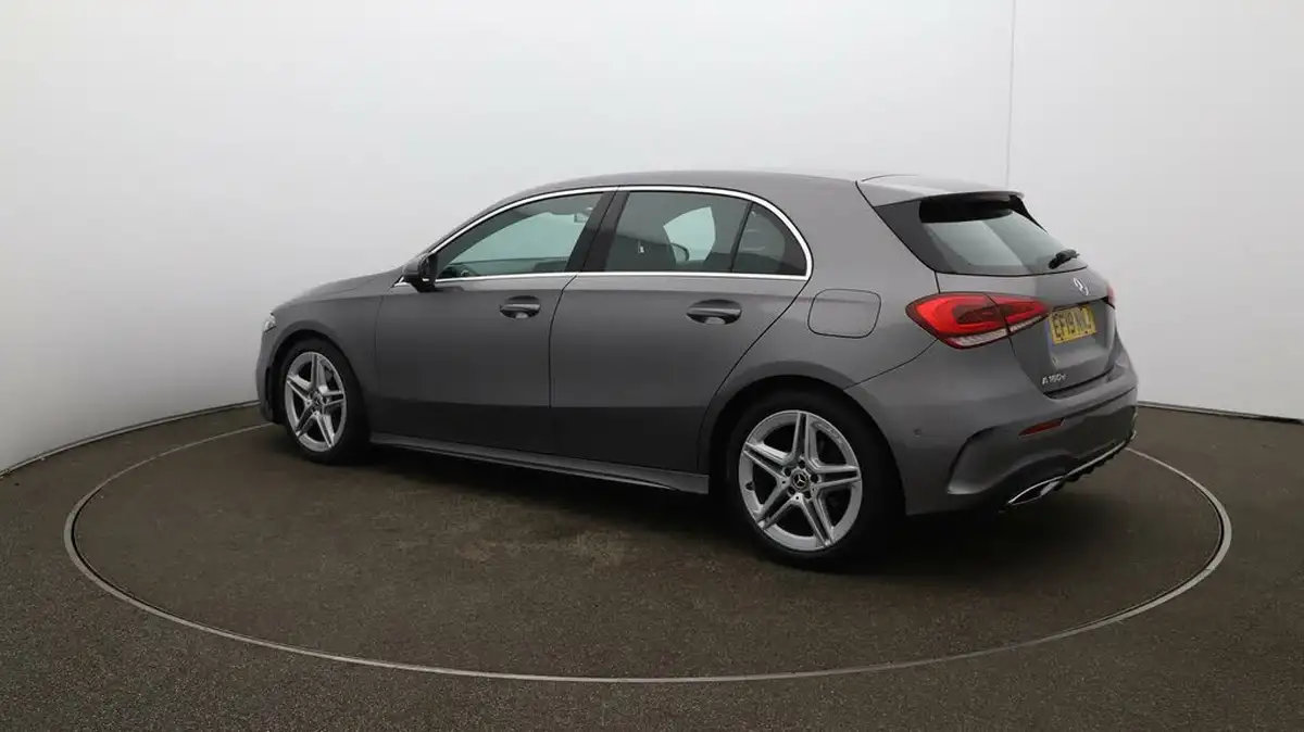 2019-mercedes-benz-a-class-15d-a180d-amg-line-executive-hatchback-5d-7g-dct-big-25
