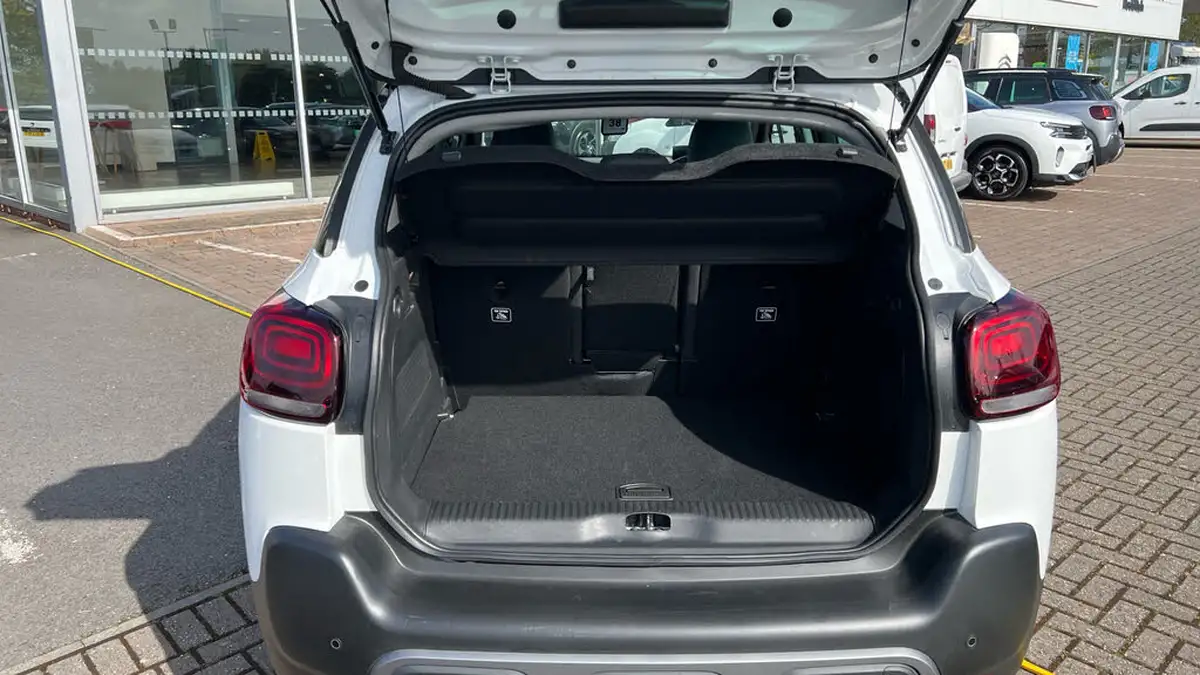2024-citroen-c3-aircross-12-puretech-max-130ps-eat6-big-18