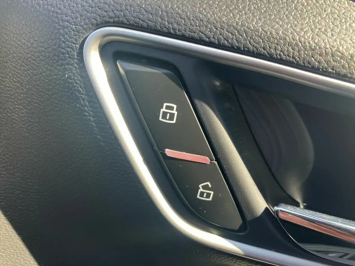 2022-mg-mg3-15-vti-tech-exclusive-nav-big-33