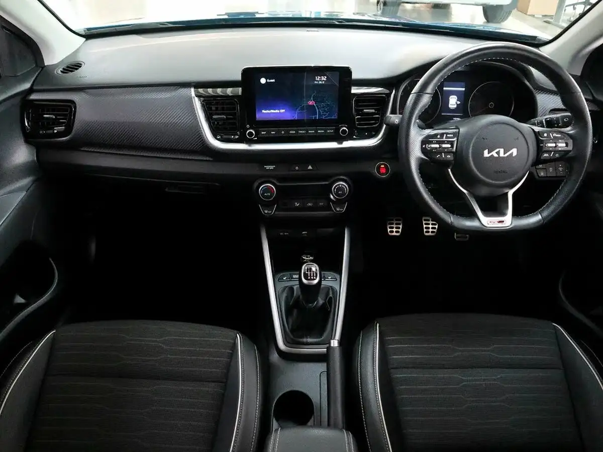 2022-kia-stonic-10-t-gdi-gt-line-s-big-18