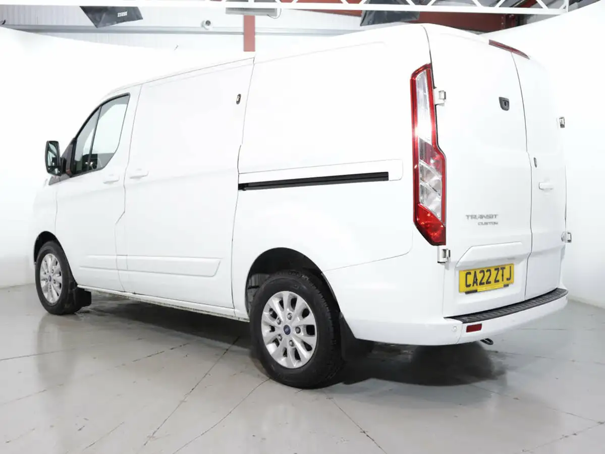 2022-ford-transit-custom-20tdci-300-l1h1-limited-130pseu6d-panel-van-big-4