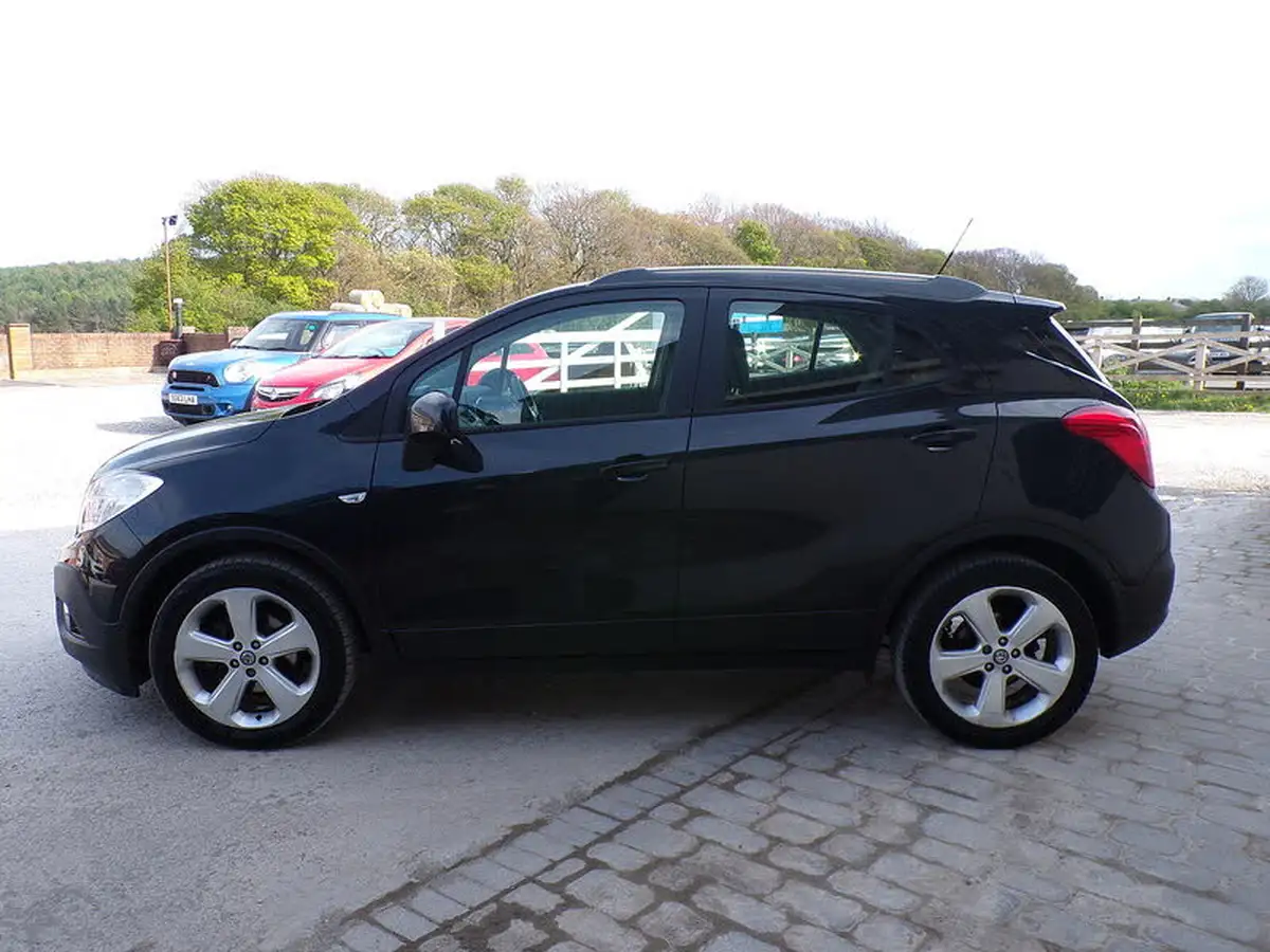 2012-vauxhall-mokka-17cdti-exclusiv-ecoflex-fwd-ss-big-4