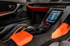2023-lamborghini-huracan-52-tecnica-small-24