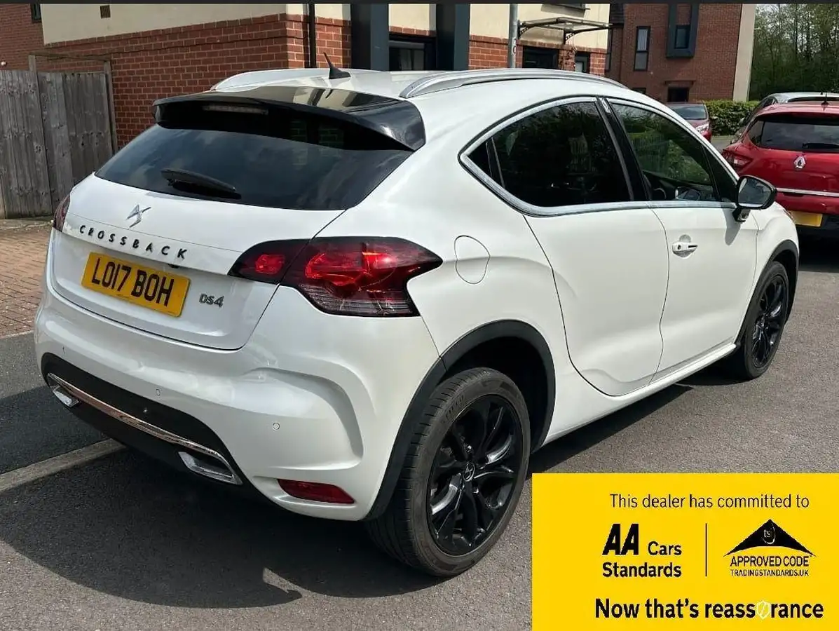 2017-ds-ds-4-20bluehdi-crossback-big-3