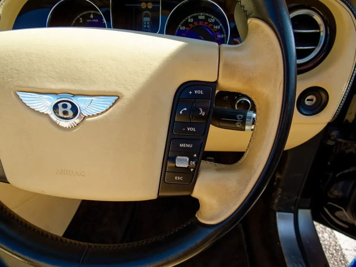 2009-bentley-continental-60-w12-gtc-big-39