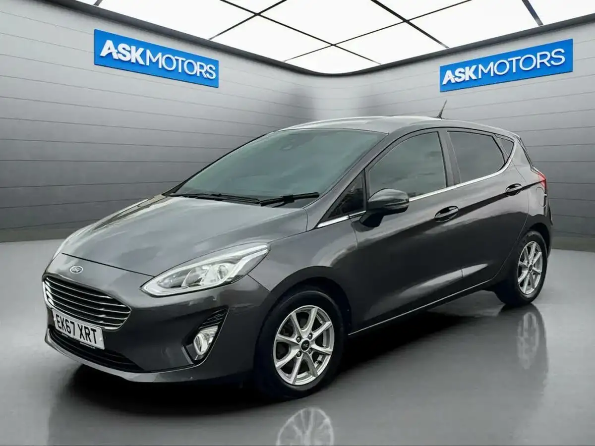 2017-ford-fiesta-10t-zetec-100ps-ecoboost-ss-5d-big-0